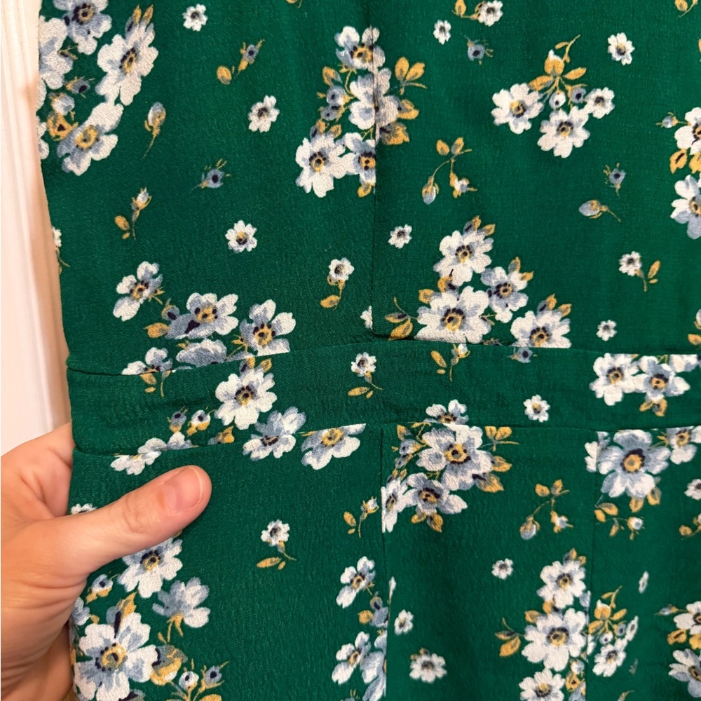 LOFT Emerald Floral Romper - Picture 7 of 9